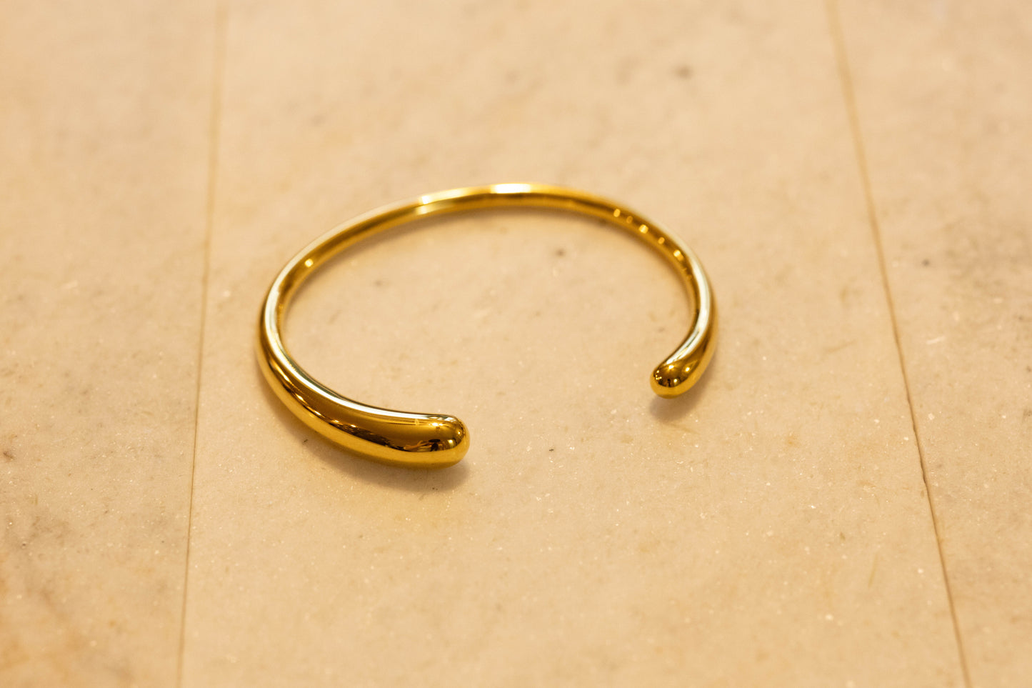 Ainsley || Bangle Bracelet