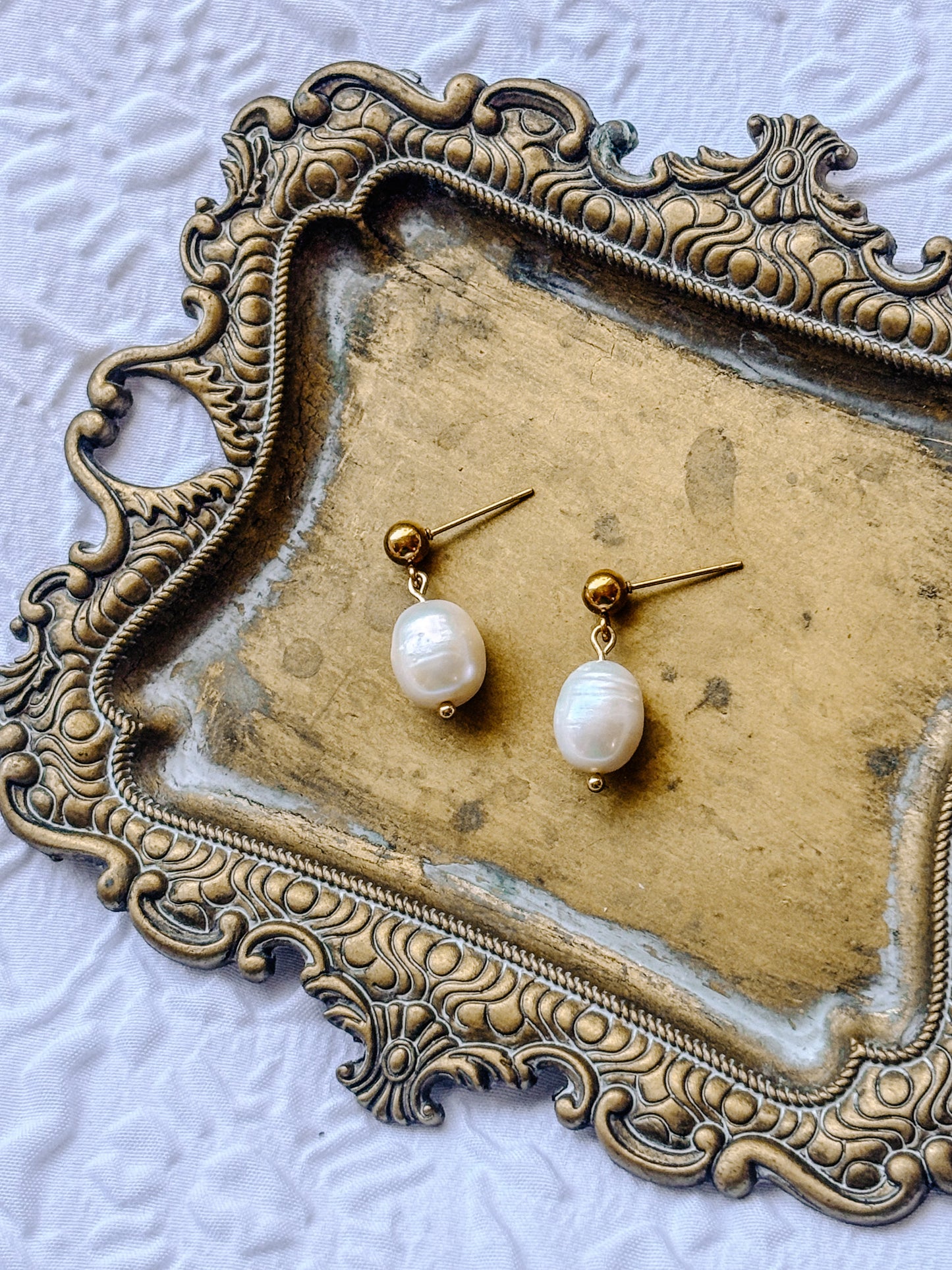 The Adalynn Pearl Drops