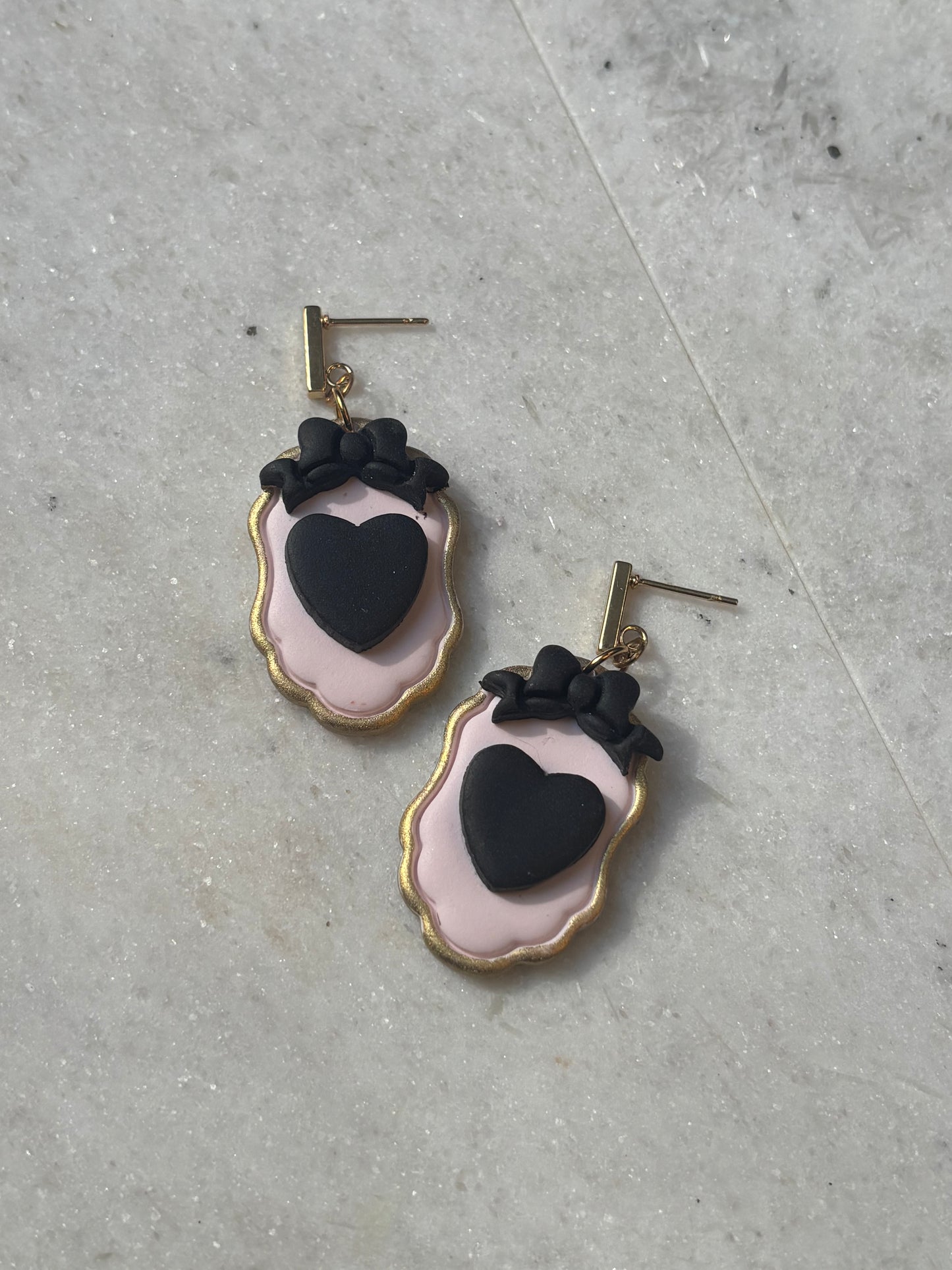 Sweetheart Silhouette