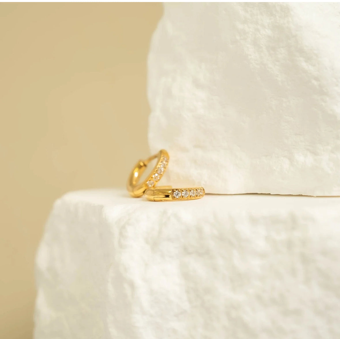 Silver or Gold Huggies