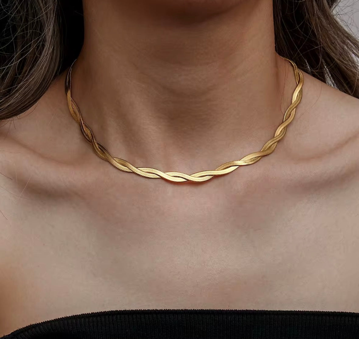 Isla Necklace