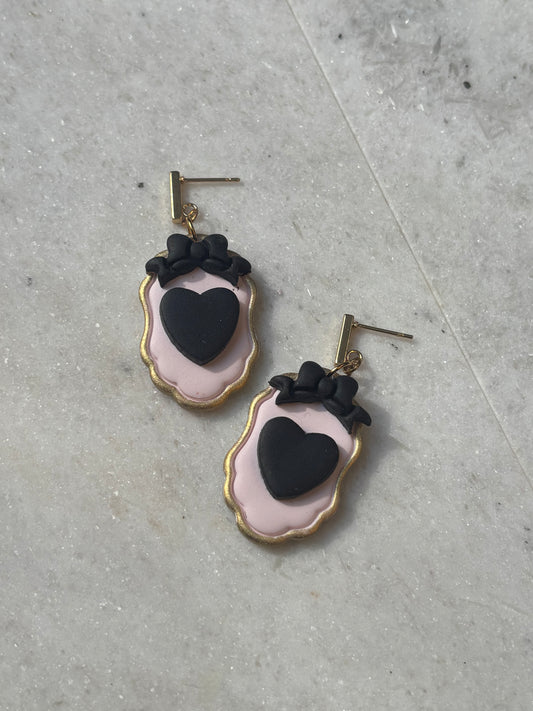 Sweetheart Silhouette