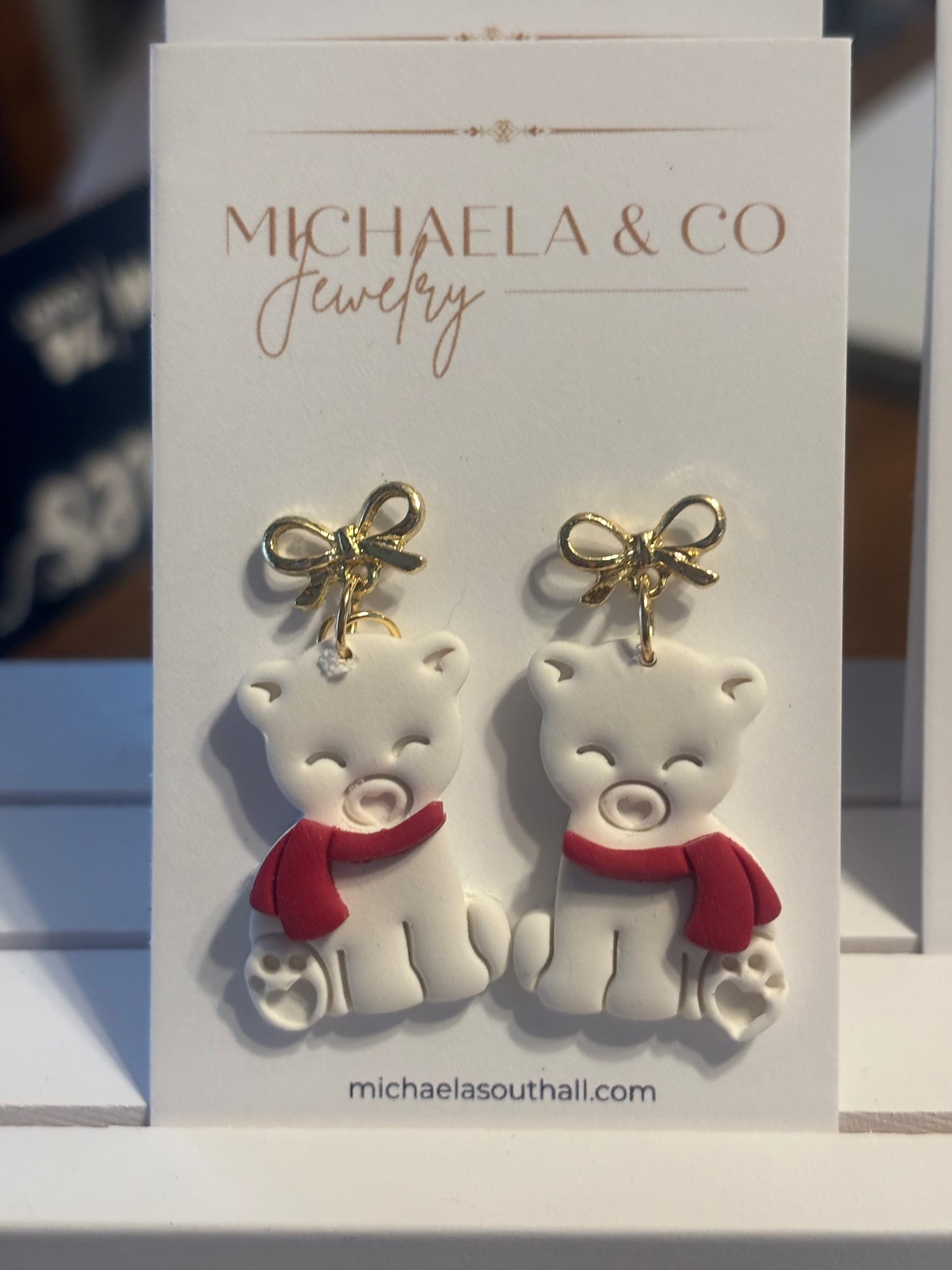 Kin’s Frosted Daydreams Inventory -Snow Bear