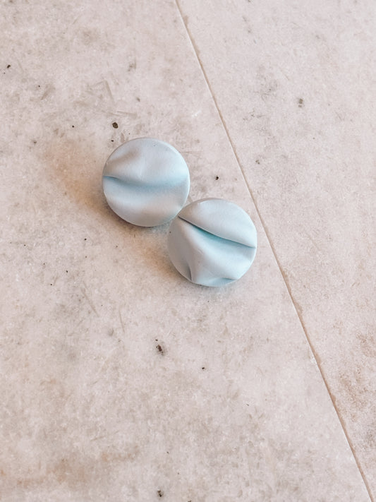 Wrinkle Studs